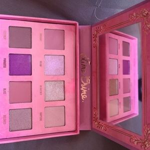 Lime crime Venus 3 eye shadow pallette